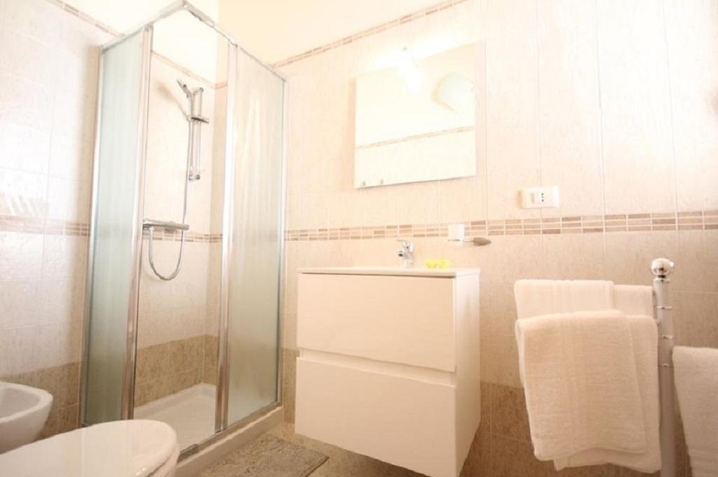 Le Tre Rose Di Mary Apartment อาโวลา ภายนอก รูปภาพ